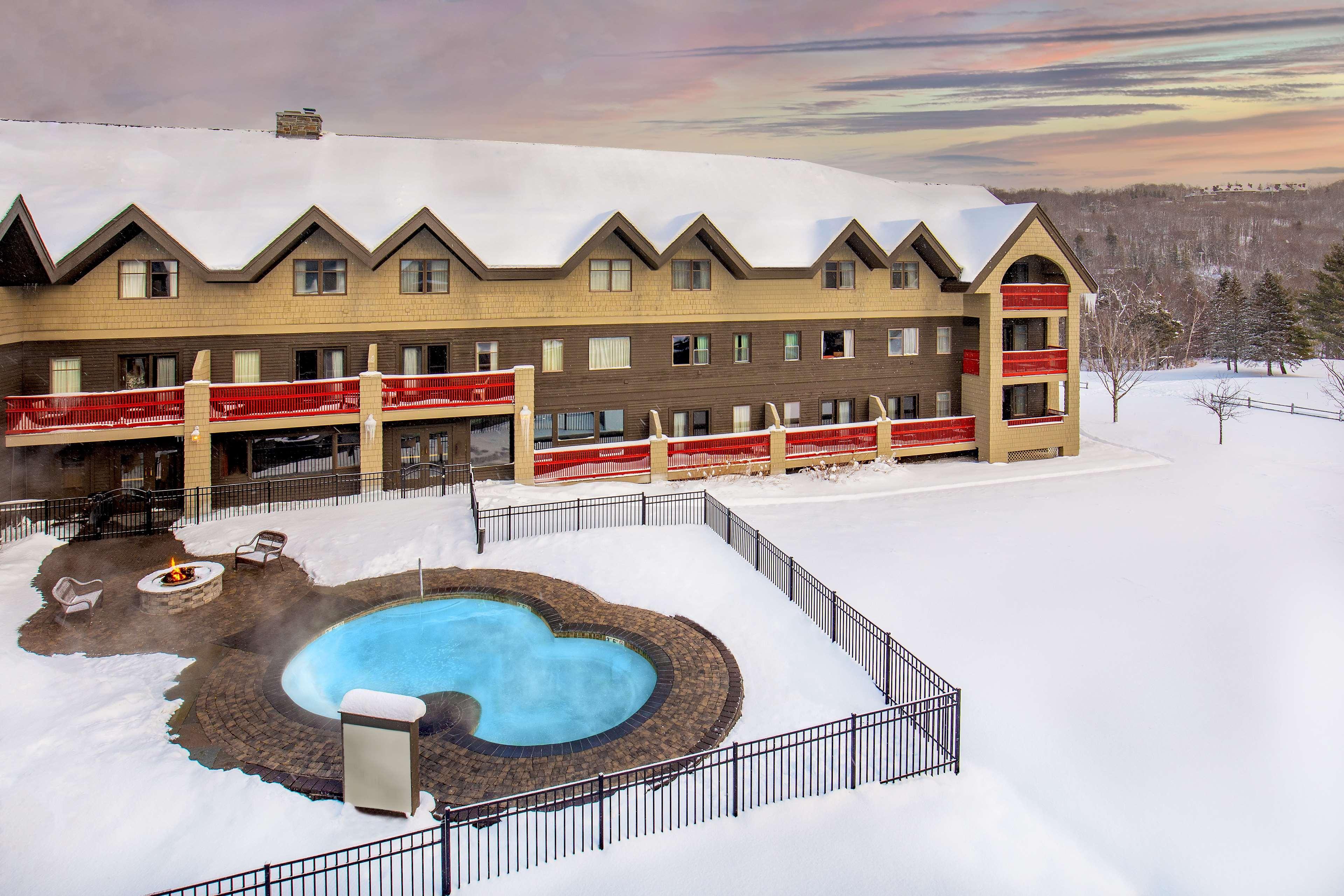 Killington Mountain Lodge, Tapestry Collection By Hilton Экстерьер фото