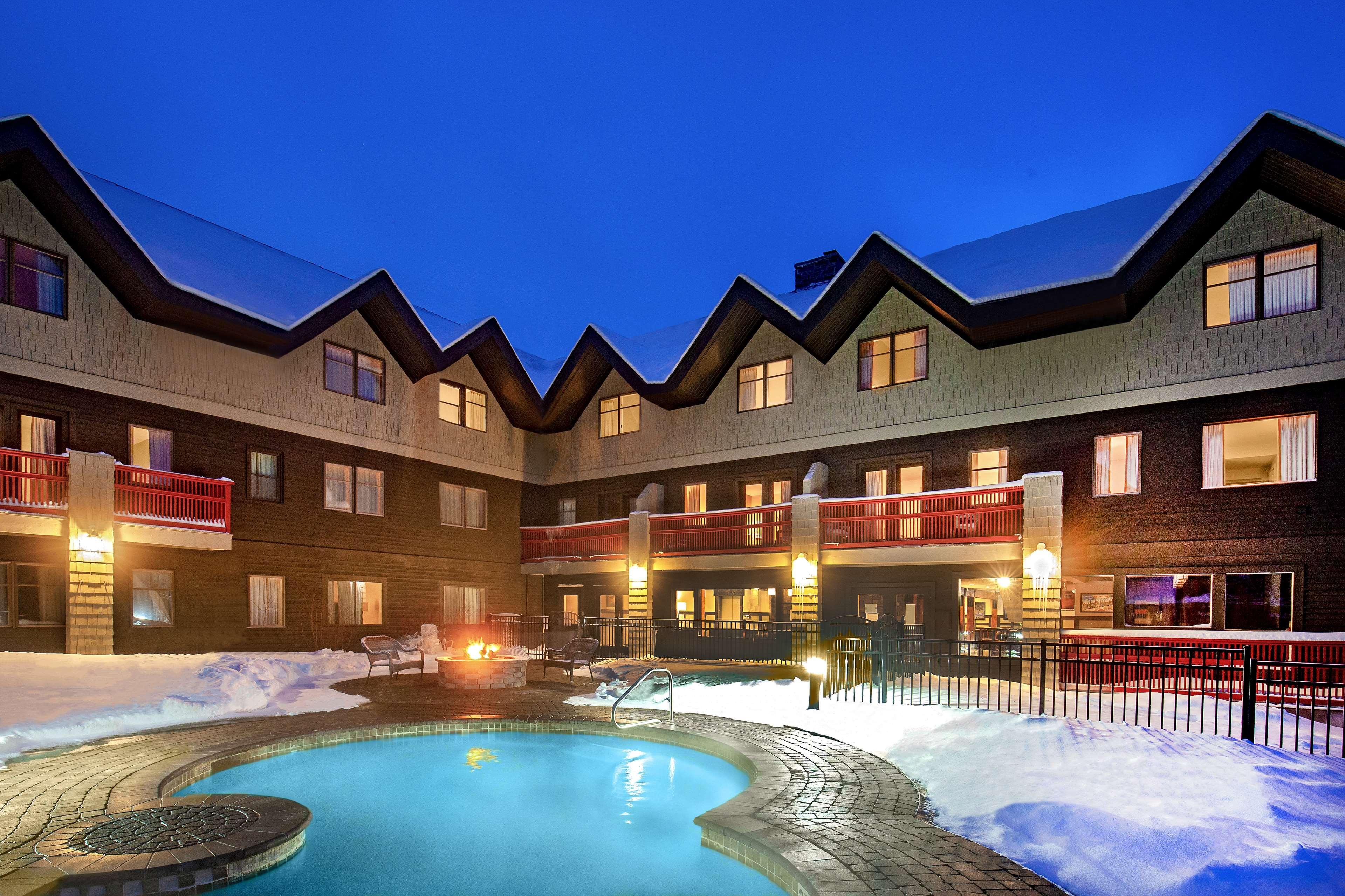 Killington Mountain Lodge, Tapestry Collection By Hilton Экстерьер фото